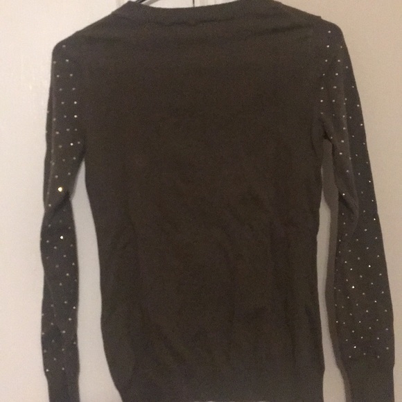 Sweater - Picture 4 of 4